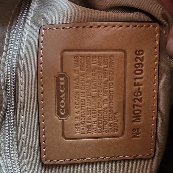 Like New Coach Vintage Leather & Canvas Soho Baguette plus coin purse & dust bag - Picture 13 of 15